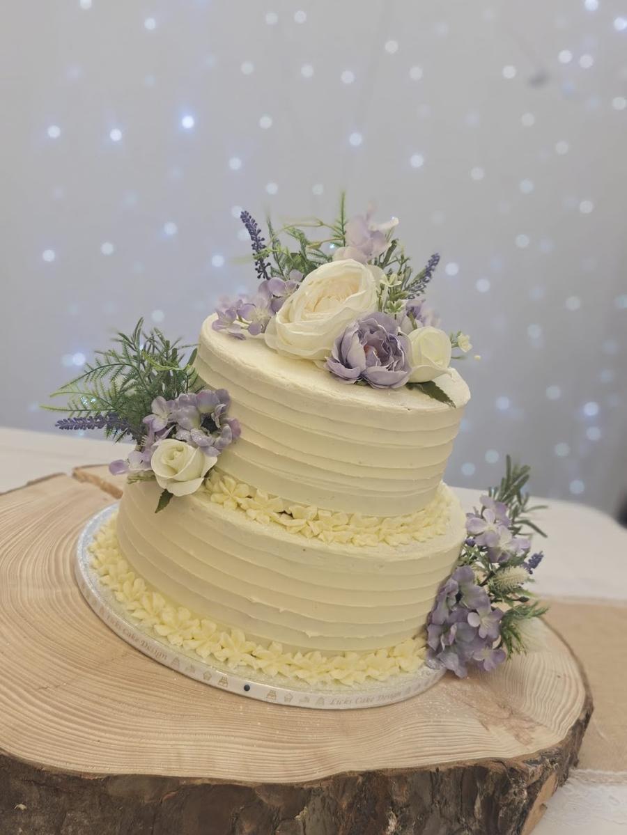 Licks Cake Design