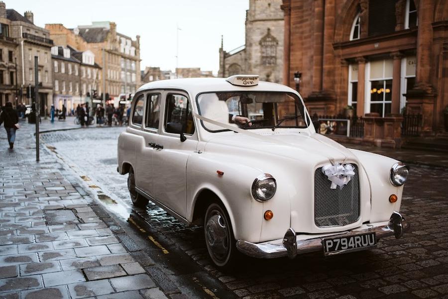 SR Wedding Cars n Cabs