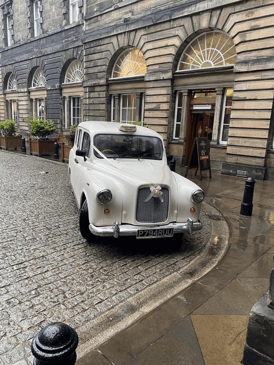 SR Wedding Cars n Cabs