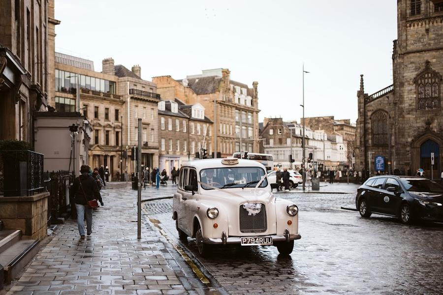 SR Wedding Cars n Cabs